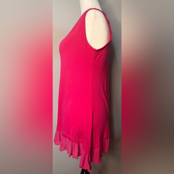 NWOT LOGO Hot Pink Tank Top w/ Asymmetrical Ruffled Hemline!! - Picture 6 of 7